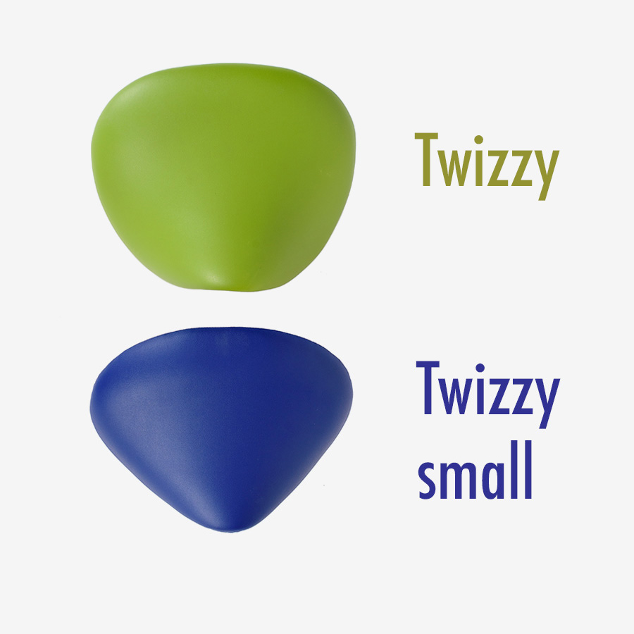 Twizzy ergonomische zadelkruk verschil small en standaard
